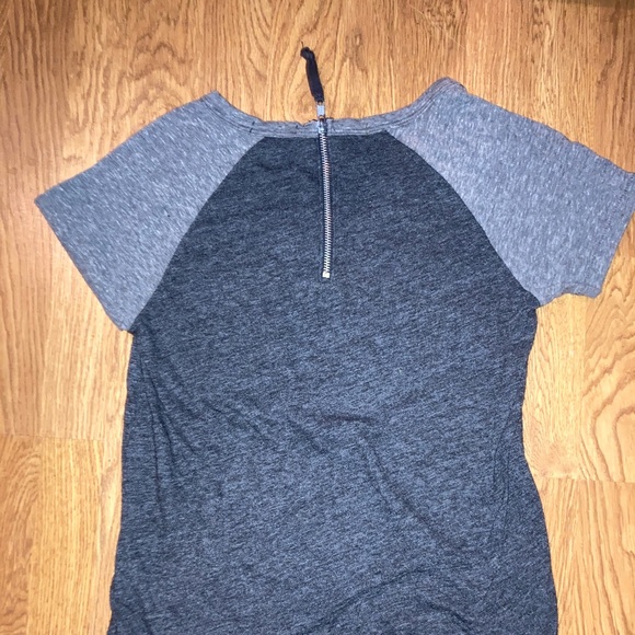 Lucky Brand Coldplay T-Shirt, XS, Barely Worn - Picture 3 of 4